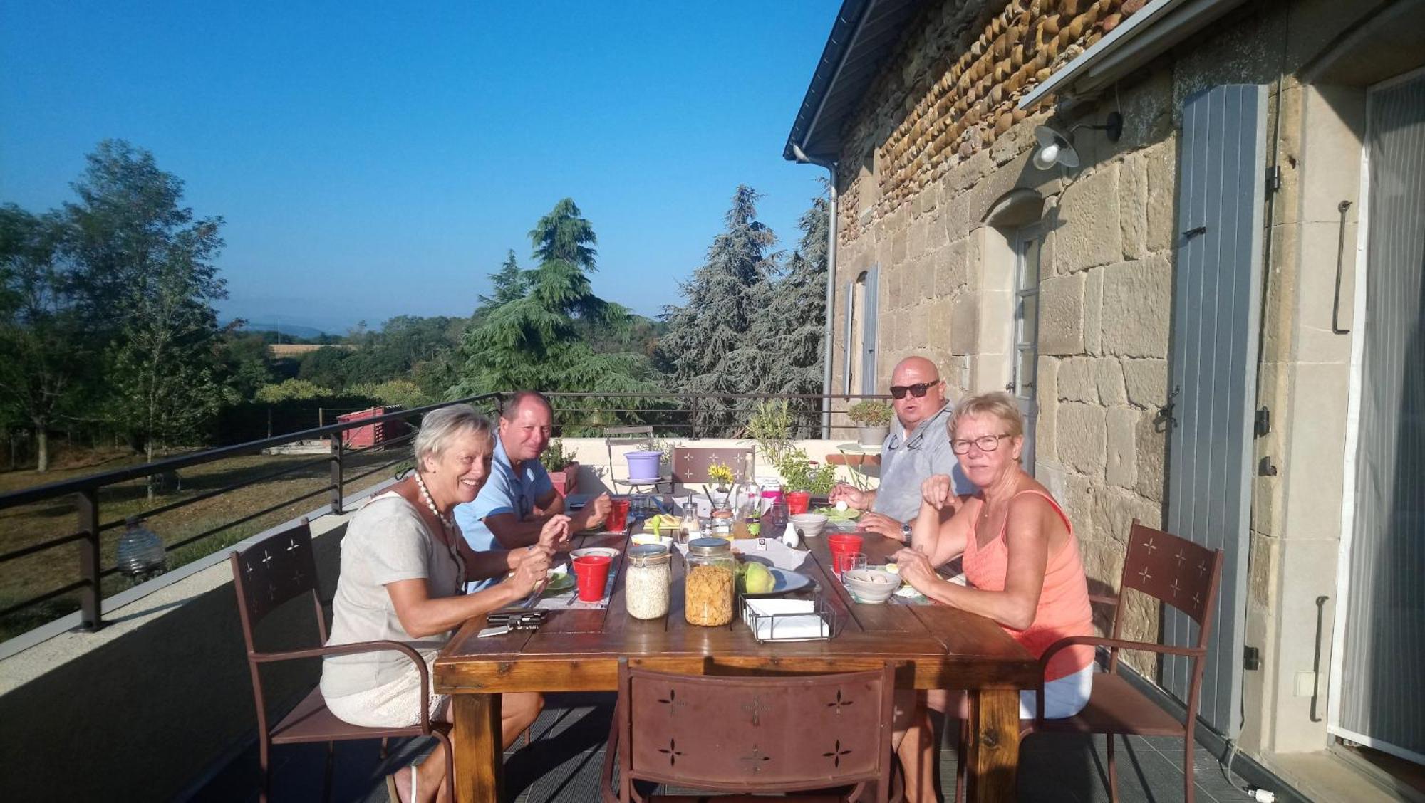 La Meridienne Des Collines La Motte-de-Galaure ภายนอก รูปภาพ